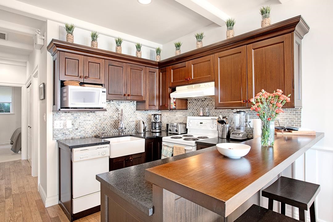 Outdoor Patio Photo of 14553 Sunset Drive, White Rock, BC