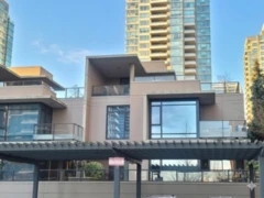 TH2 2077 Rosser Avenue, Burnaby, BC