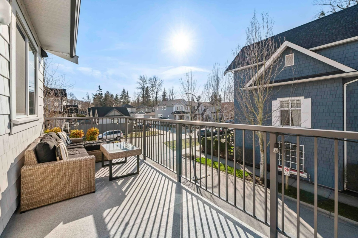 Bedroom 3 Photo of 4 127 172 Street, Surrey, BC