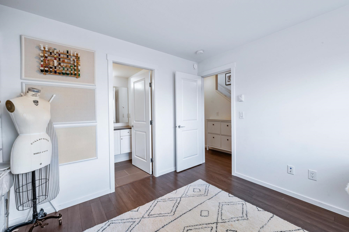 Outdoor Kitchen Photo of 4 127 172 Street, Surrey, BC