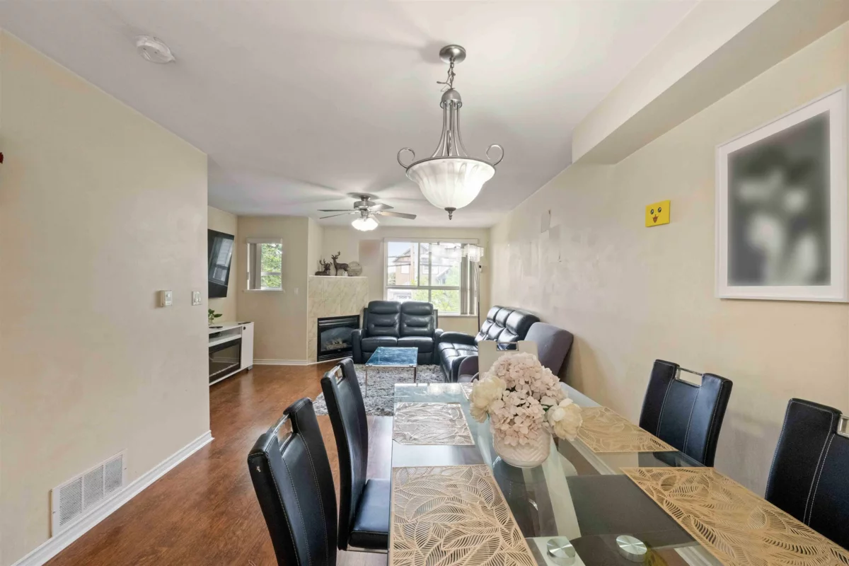 Family Room Photo of 3 12730 66 Avenue, Surrey, BC