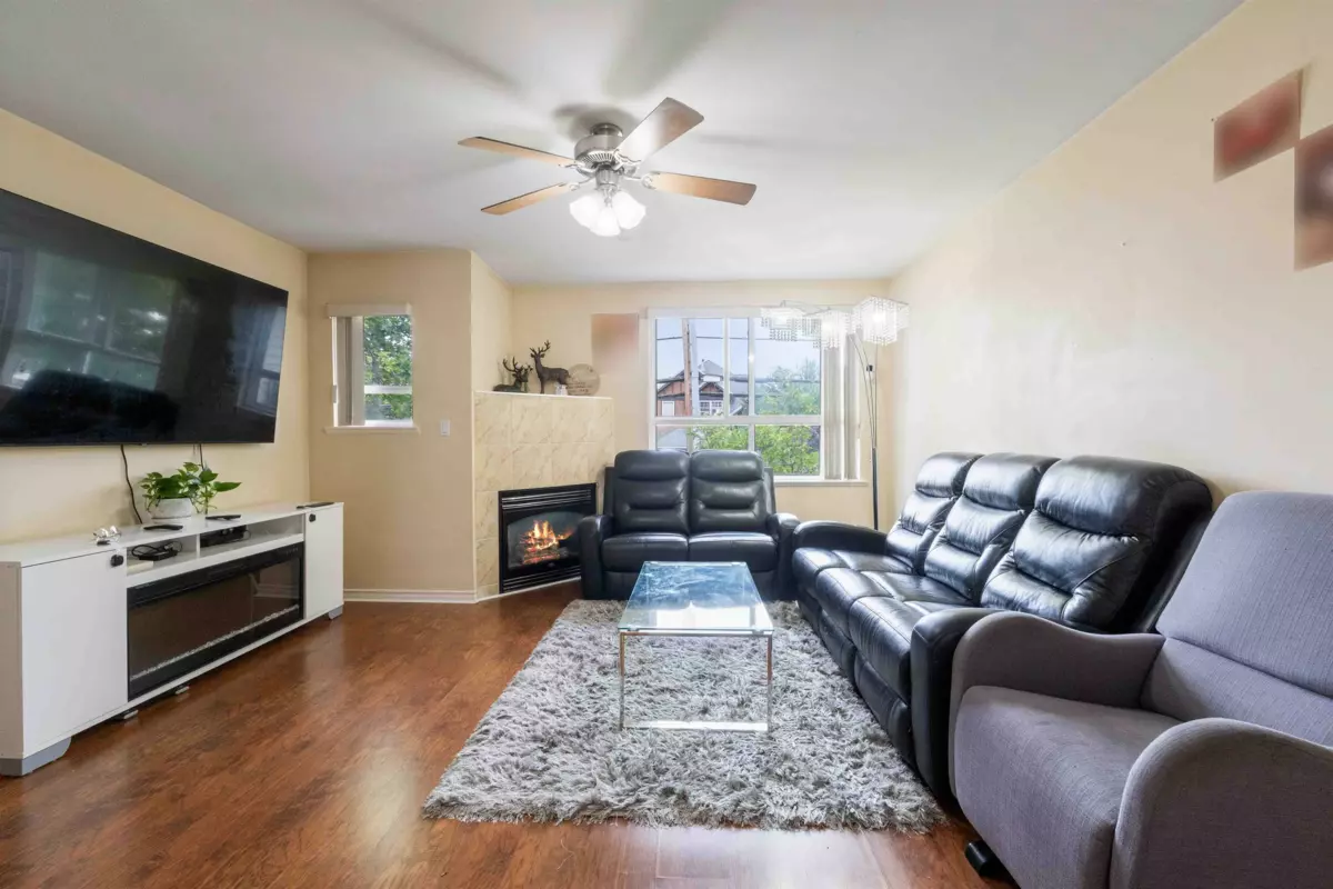 Pantry Photo of 3 12730 66 Avenue, Surrey, BC