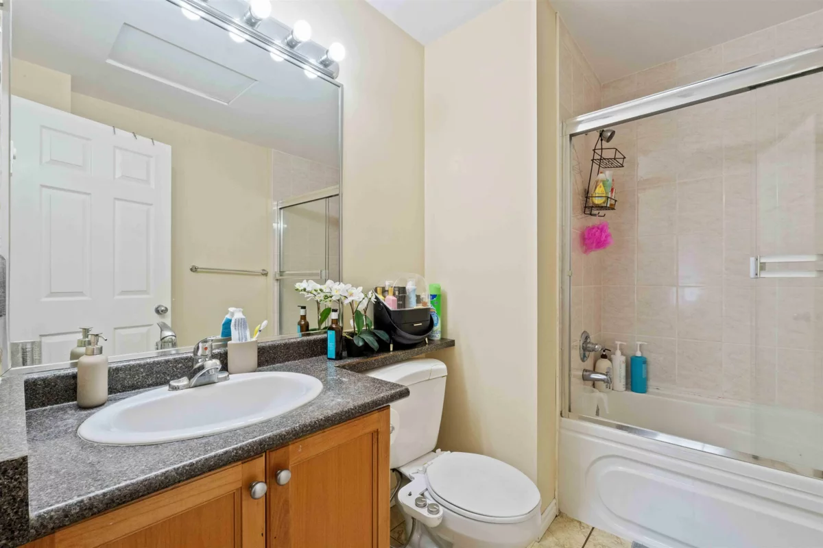 Powder Room Photo of 3 12730 66 Avenue, Surrey, BC