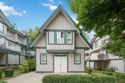 Hot Tub / Spa Photo of 3 12730 66 Avenue, Surrey, BC