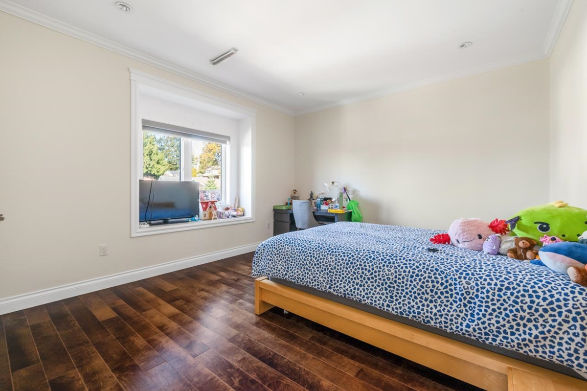 Basement Recreation Room Photo of 3789 Clinton Street, Burnaby, BC