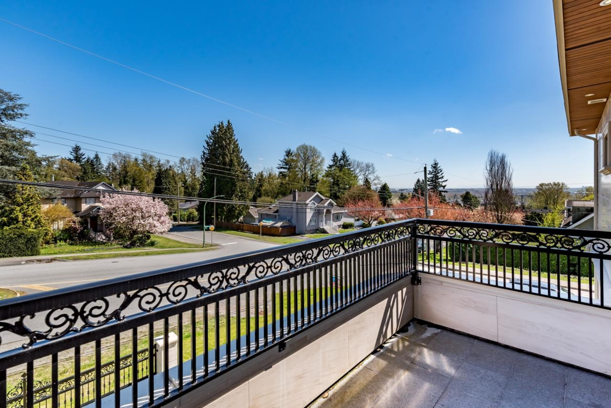 Front Yard Photo of 3789 Clinton Street, Burnaby, BC