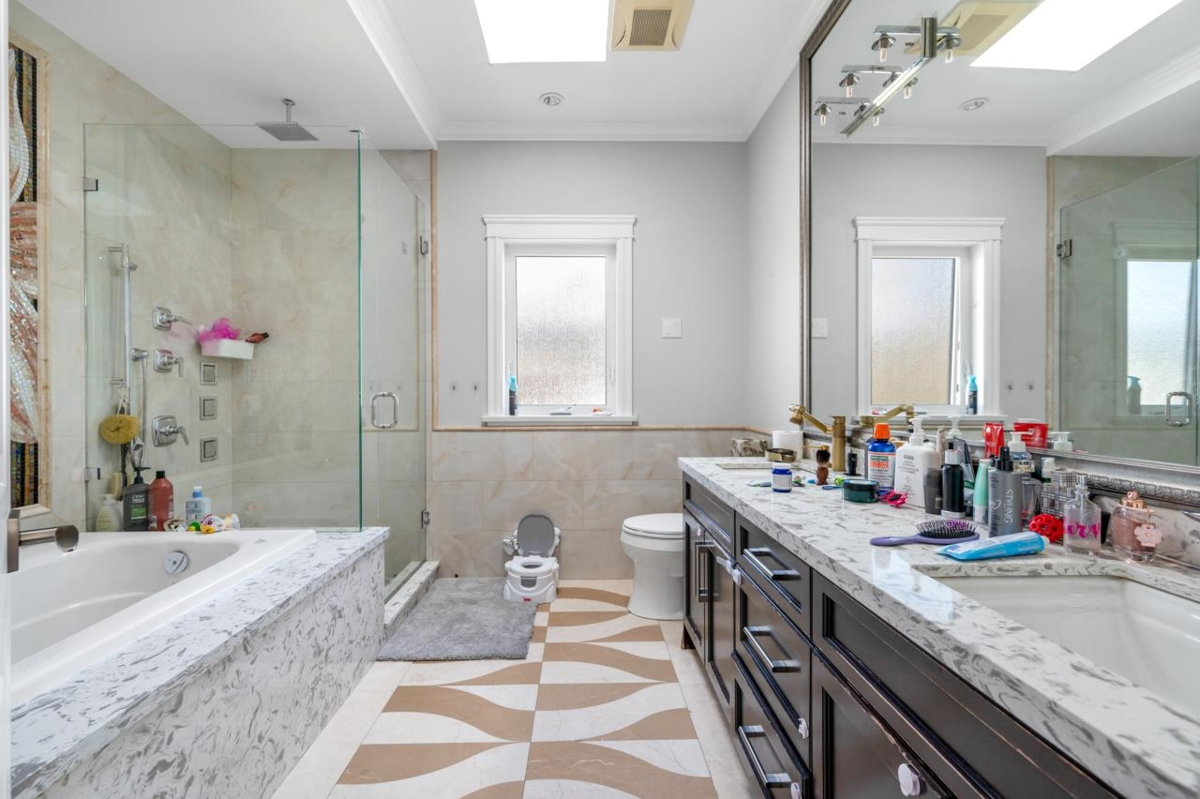 Living Room Photo of 3789 Clinton Street, Burnaby, BC