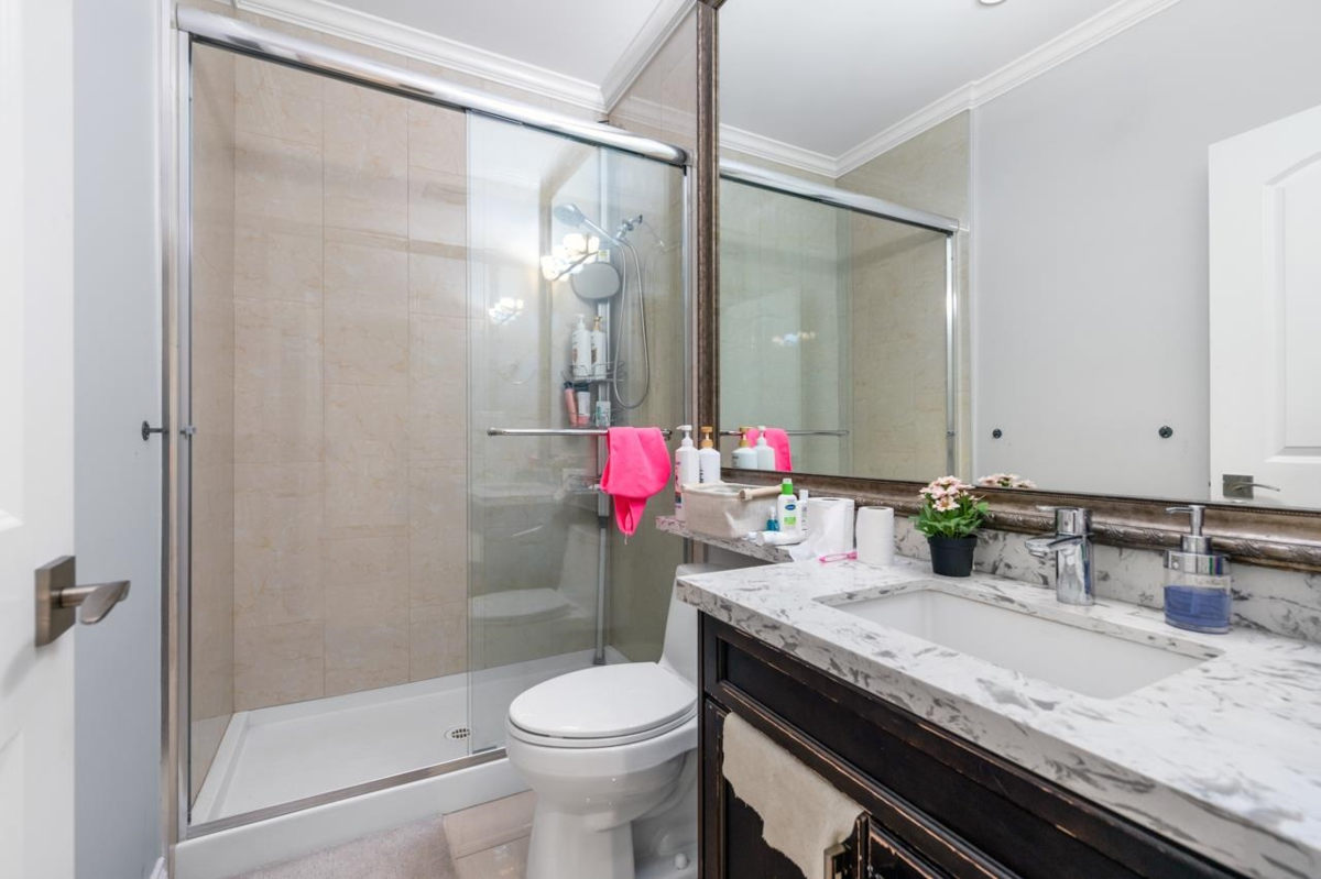 Primary Bedroom Photo of 3789 Clinton Street, Burnaby, BC