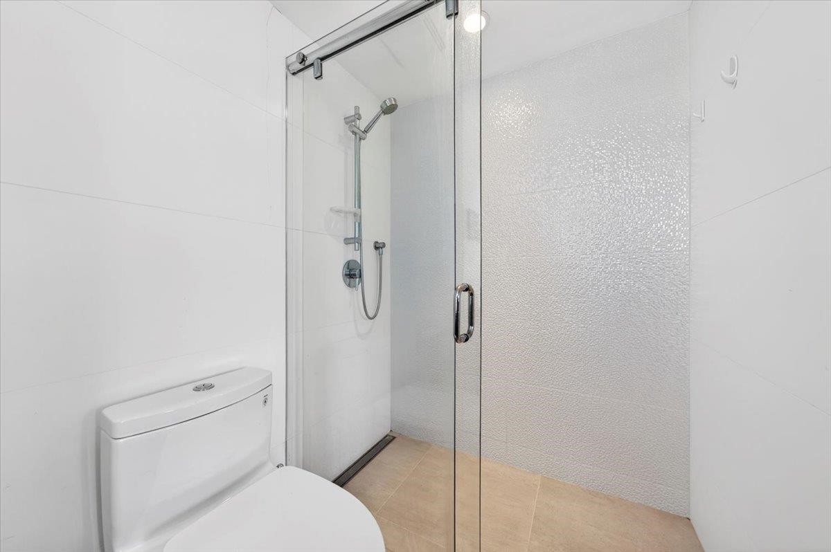 Powder Room Photo of 603 1009 Expo Boulevard, Vancouver, BC