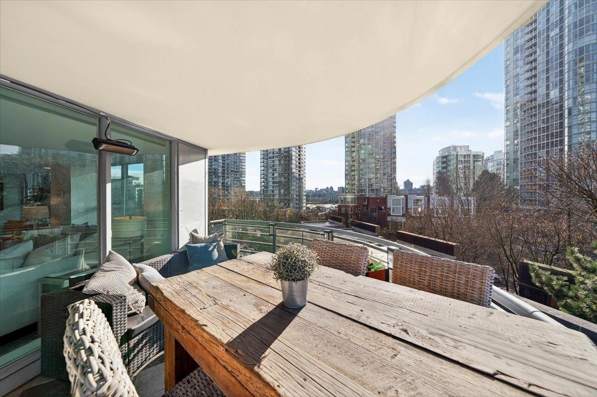 Primary Bedroom Photo of 603 1009 Expo Boulevard, Vancouver, BC