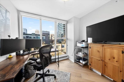 Laundry Room Photo of 603 1009 Expo Boulevard, Vancouver, BC