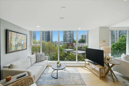 Loft / Bonus Room Photo of 603 1009 Expo Boulevard, Vancouver, BC