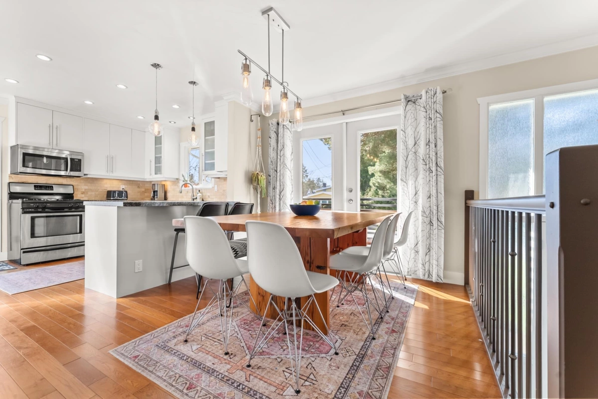 Dining Area Photo of 1664 58 Street, Delta, BC