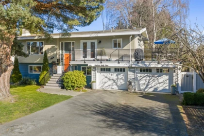 1664 58 Street, Delta, BC, Delta — Single Family Residence for sale