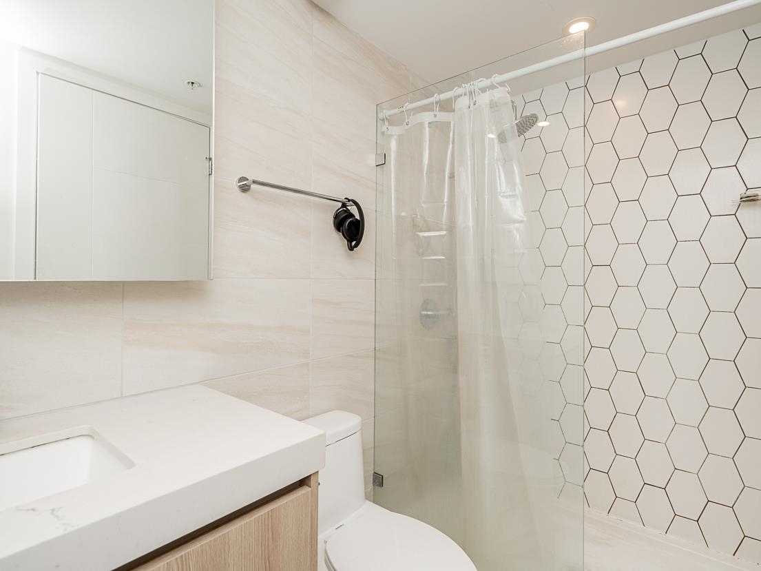 Basement Recreation Room Photo of 444 38362 Buckley Avenue, Squamish, BC