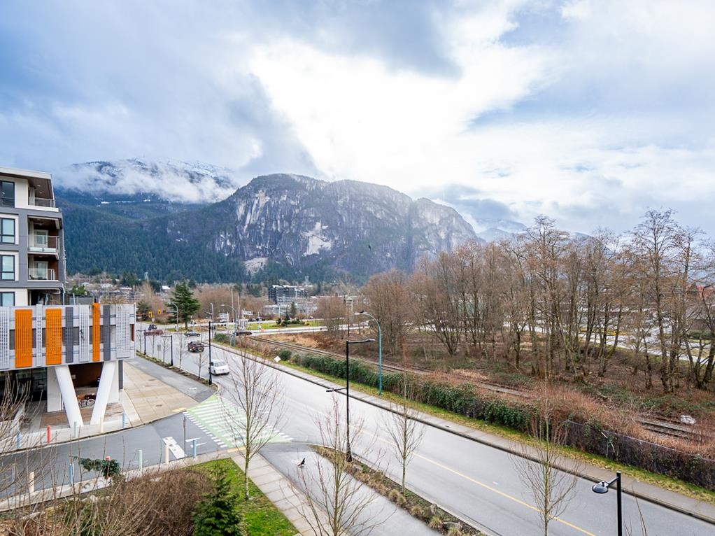 Bedroom 2 Photo of 444 38362 Buckley Avenue, Squamish, BC