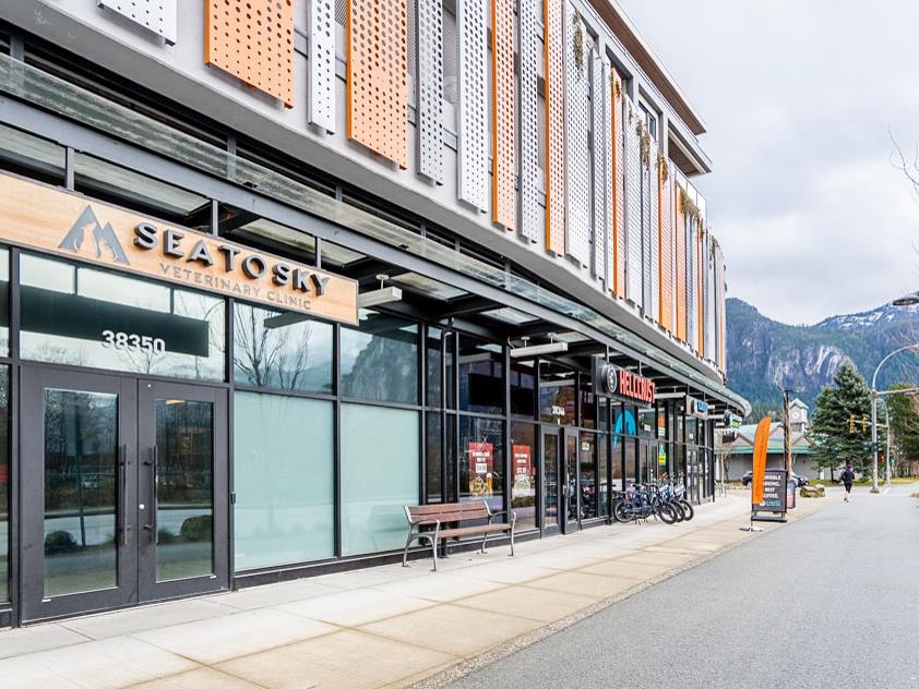 Outdoor Patio Photo of 444 38362 Buckley Avenue, Squamish, BC