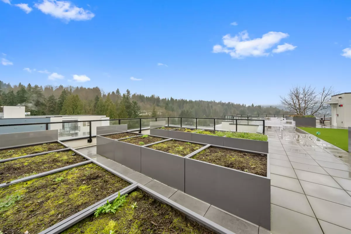 Entry Foyer Photo of 305 2002 St. George Street, Port Moody, BC