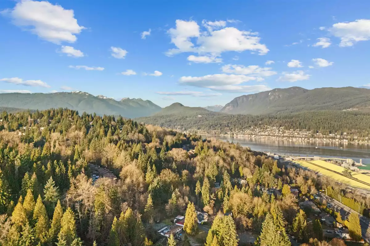 Hot Tub / Spa Photo of 305 2002 St. George Street, Port Moody, BC