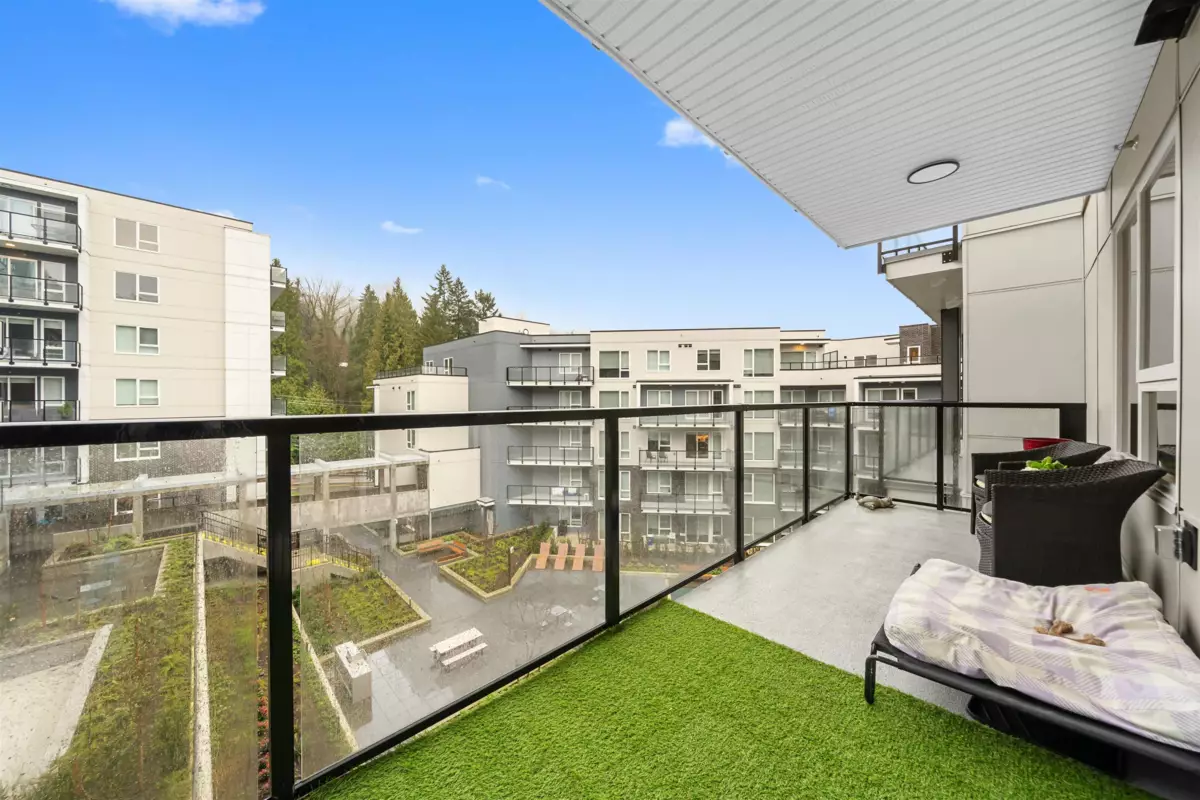 Loft / Bonus Room Photo of 305 2002 St. George Street, Port Moody, BC