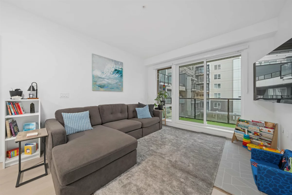 Primary Bathroom Photo of 305 2002 St. George Street, Port Moody, BC