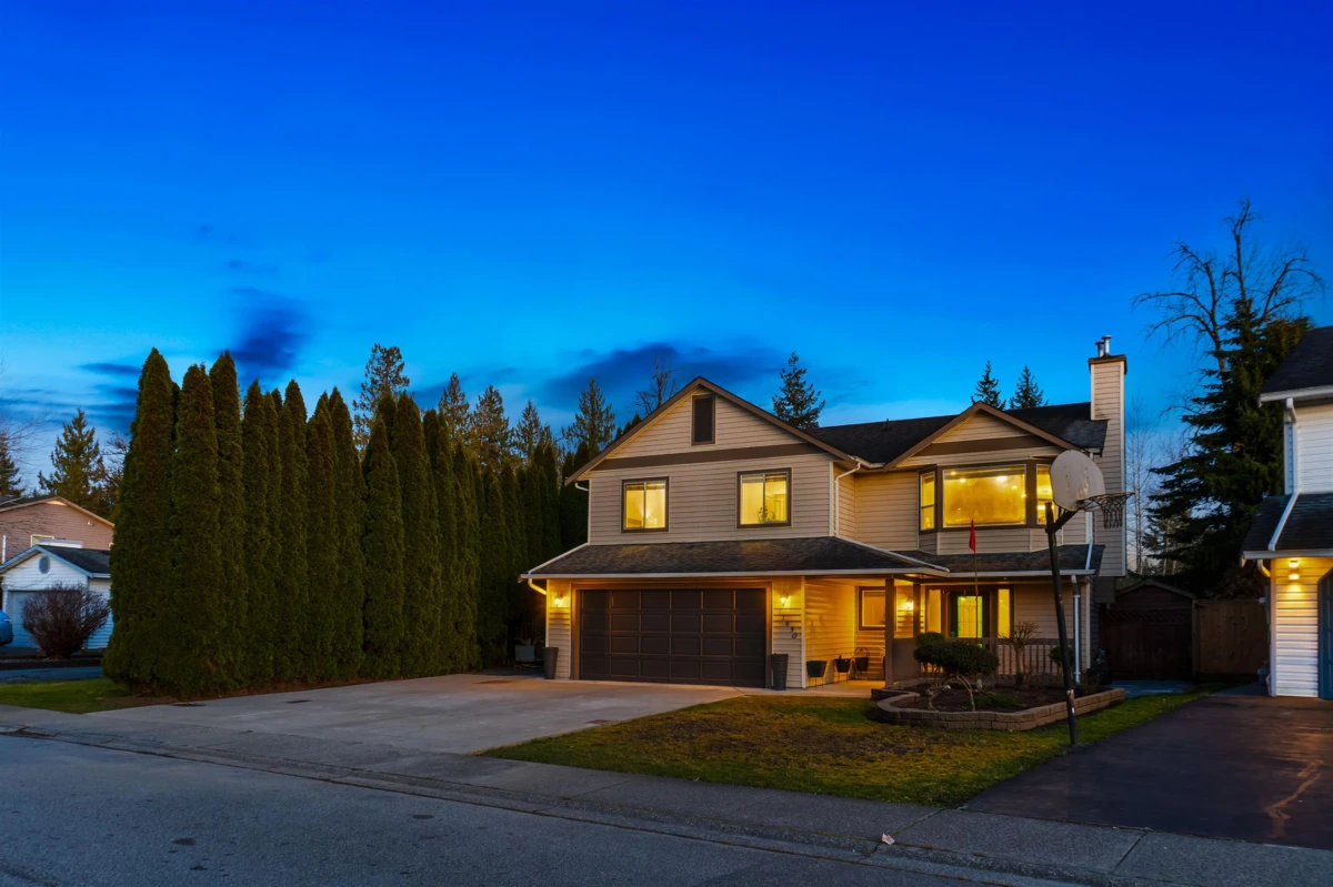 Family Room Photo of 11830 Meadowlark Drive, Maple Ridge, BC