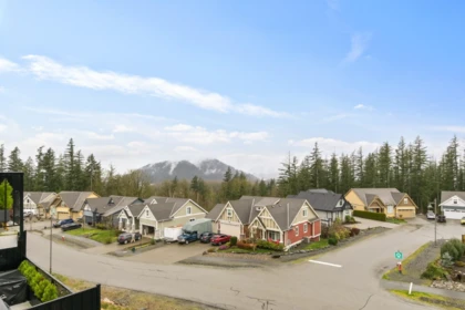 Backyard Photo of 5 1928 Woodside Boulevard, Agassiz, BC