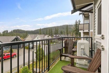 Outdoor Deck Photo of 5 1928 Woodside Boulevard, Agassiz, BC
