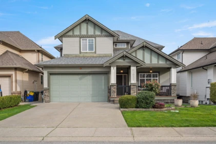 21027 83a Avenue, Langley, BC, Langley — Single Family Residence for sale