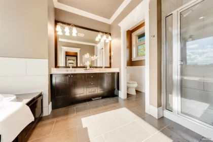 Garage Interior Photo of 3928 159 Street, Surrey, BC