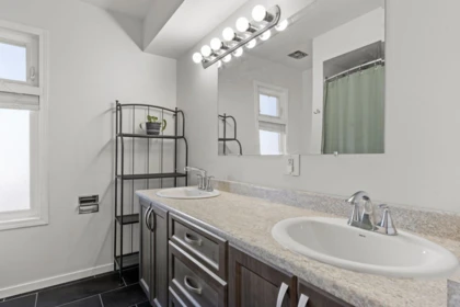 Laundry Room Photo of 27 46689 First Avenue, Chilliwack, BC