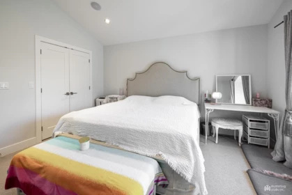 Walk-In Closet Photo of 16475 21a Avenue, Surrey, BC