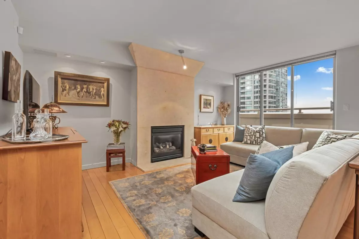 Living Room Photo of 1404 819 Hamilton Street, Vancouver, BC