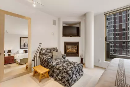 Loft / Bonus Room Photo of 1404 819 Hamilton Street, Vancouver, BC