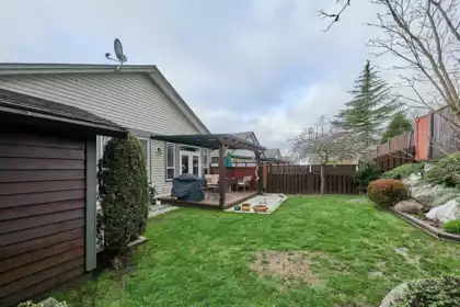 Backyard Photo of 23645 133 Avenue, Maple Ridge, BC