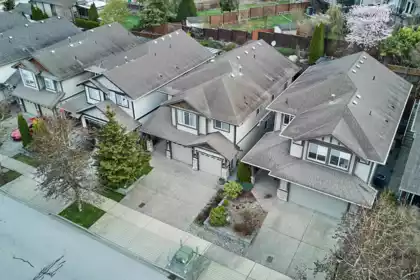 Swimming Pool Photo of 23645 133 Avenue, Maple Ridge, BC