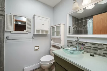 Powder Room Photo of 19449 62 Avenue, Surrey, BC