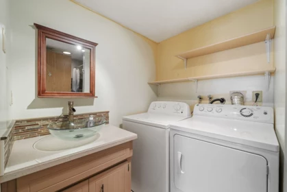 Primary Bedroom Photo of 19449 62 Avenue, Surrey, BC