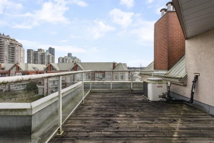 Backyard Photo of 407 1230 Quayside Drive, New Westminster, BC