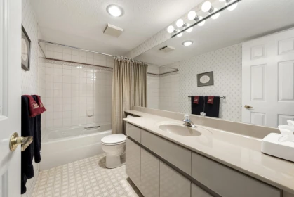 Basement Recreation Room Photo of 407 1230 Quayside Drive, New Westminster, BC