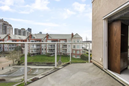 Swimming Pool Photo of 407 1230 Quayside Drive, New Westminster, BC