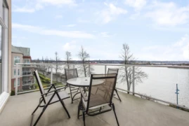 407 1230 Quayside Drive, New Westminster, BC