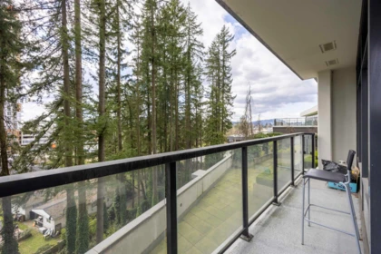 Entry Foyer Photo of 605 3080 Lincoln Avenue, Coquitlam, BC