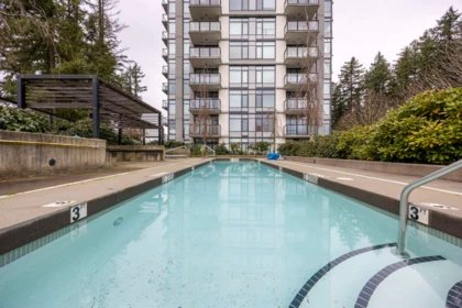 Front Yard Photo of 605 3080 Lincoln Avenue, Coquitlam, BC