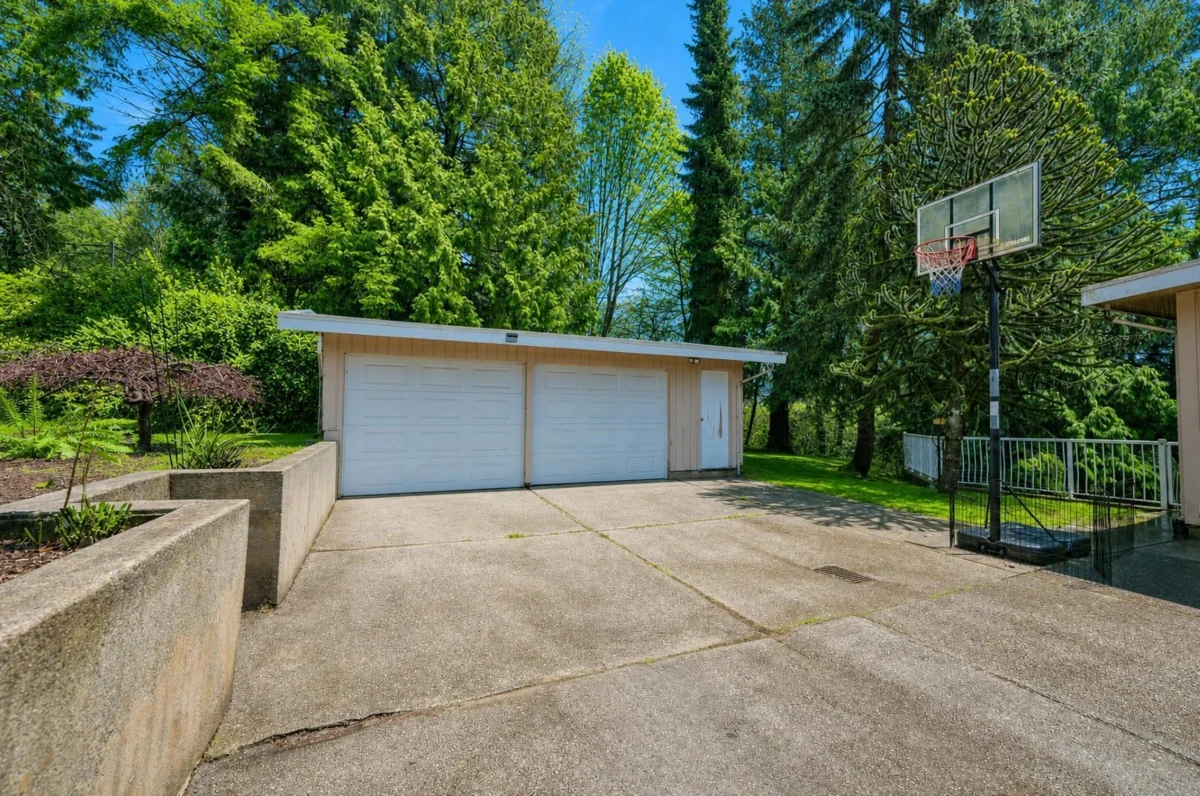 Exterior Rear Photo of 733 Shaw Avenue, Coquitlam, BC