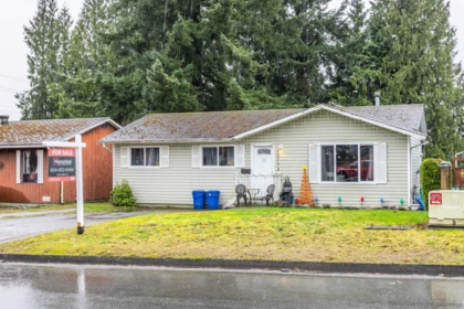 32774 Badger Avenue, Mission, BC, Mission — Single Family Residence for sale