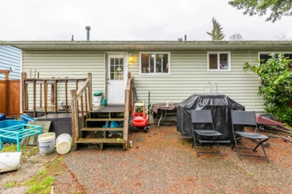 Front Yard Photo of 32774 Badger Avenue, Mission, BC