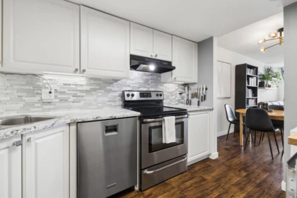 Kitchen Photo of 301 1519 Grant Avenue, Port Coquitlam, BC