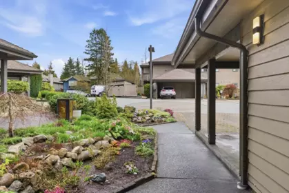 906 Roche Point Drive, North Vancouver, BC, North Vancouver — Townhouse for sale