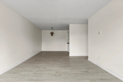 Guest Bathroom Photo of 322 45598 Mcintosh Drive, Chilliwack, BC